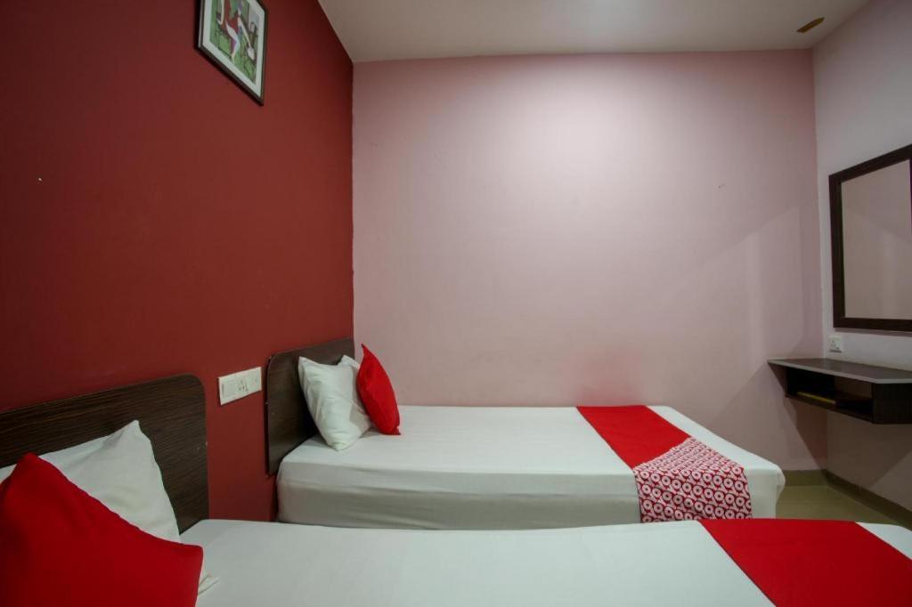 Oyo 89539 Hotel Siswa Kampar Ngoại thất bức ảnh
